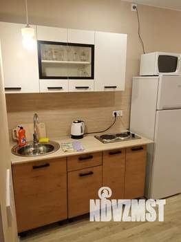 Студия квартира, посуточно, 25м2, 2/18 этаж