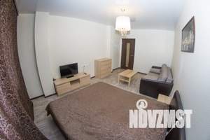 1-к квартира, посуточно, 43м2, 11/16 этаж