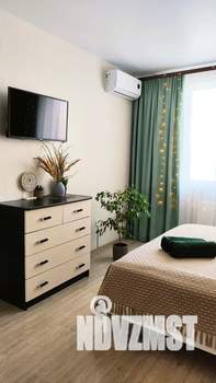 1-к квартира, посуточно, 40м2, 15/18 этаж