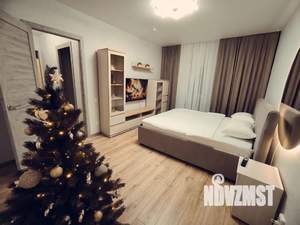 2-к квартира, посуточно, 56м2, 7/17 этаж