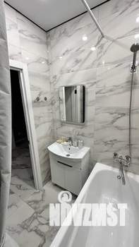 1-к квартира, посуточно, 42м2, 3/25 этаж