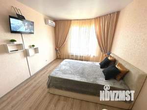 1-к квартира, посуточно, 42м2, 16/25 этаж