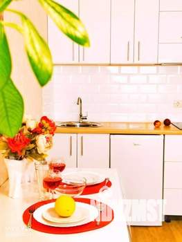 1-к квартира, посуточно, 27м2, 1/1 этаж