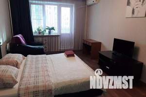 1-к квартира, посуточно, 40м2, 6/10 этаж