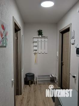 1-к квартира, посуточно, 40м2, 2/10 этаж