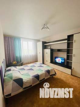 1-к квартира, посуточно, 37м2, 5/17 этаж