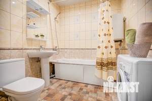 1-к квартира, посуточно, 40м2, 9/16 этаж