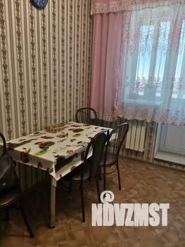 1-к квартира, посуточно, 37м2, 11/17 этаж