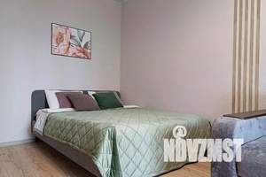 1-к квартира, посуточно, 38м2, 11/21 этаж