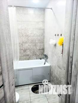 Студия квартира, посуточно, 25м2, 11/17 этаж