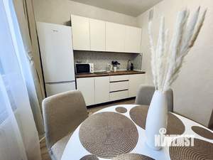 1-к квартира, посуточно, 42м2, 7/18 этаж
