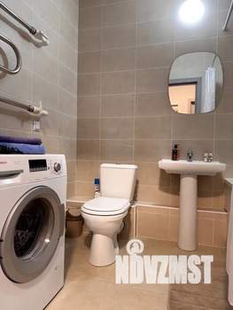 2-к квартира, посуточно, 45м2, 8/25 этаж