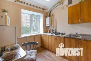 1-к квартира, посуточно, 45м2, 4/5 этаж