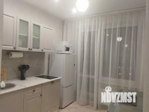 1-к квартира, посуточно, 30м2, 12/18 этаж