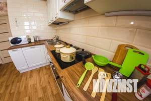 2-к квартира, посуточно, 70м2, 13/15 этаж