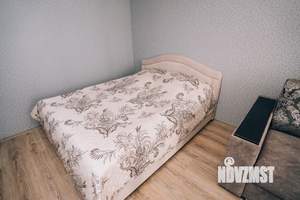 1-к квартира, посуточно, 42м2, 3/25 этаж