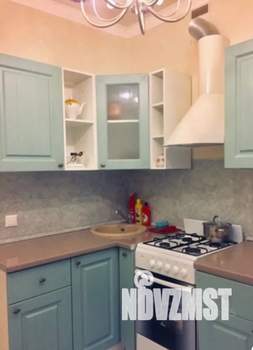 Студия квартира, посуточно, 32м2, 3/3 этаж
