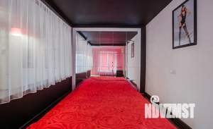 Студия квартира, посуточно, 42м2, 2/5 этаж