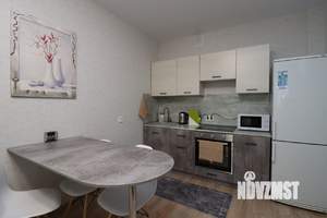 2-к квартира, посуточно, 44м2, 20/25 этаж