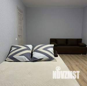 1-к квартира, посуточно, 40м2, 8/25 этаж