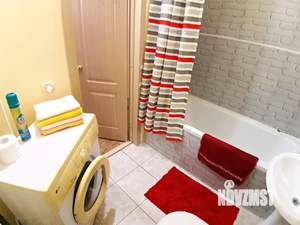 1-к квартира, посуточно, 38м2, 1/1 этаж