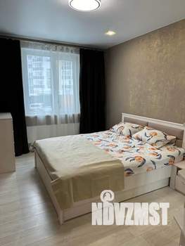 1-к квартира, посуточно, 35м2, 1/17 этаж