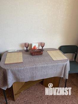 1-к квартира, посуточно, 40м2, 9/10 этаж