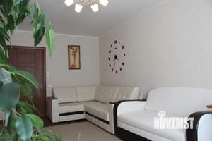 2-к квартира, посуточно, 54м2, 1/1 этаж