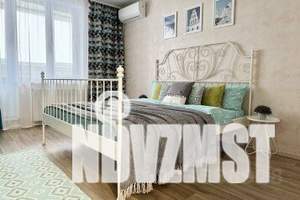 1-к квартира, посуточно, 40м2, 21/25 этаж