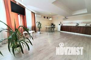 1-к квартира, посуточно, 42м2, 13/16 этаж