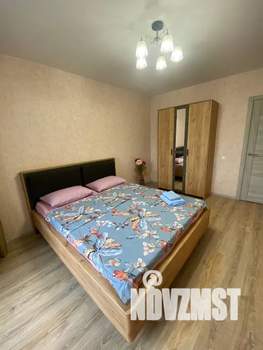 2-к квартира, посуточно, 60м2, 1/20 этаж