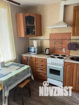 1-к квартира, посуточно, 51м2, 2/9 этаж