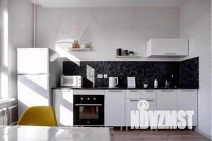 1-к квартира, посуточно, 37м2, 8/10 этаж