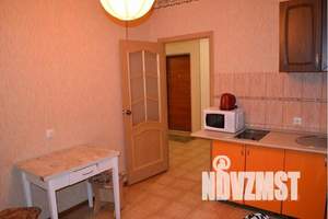 1-к квартира, посуточно, 48м2, 2/17 этаж