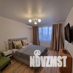 2-к квартира, посуточно, 55м2, 17/17 этаж