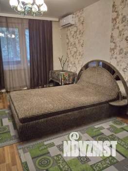 1-к квартира, посуточно, 38м2, 4/9 этаж