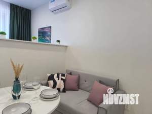 Студия квартира, посуточно, 302м2, 12/12 этаж