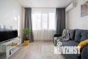 1-к квартира, посуточно, 37м2, 17/17 этаж