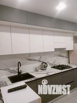 1-к квартира, посуточно, 47м2, 2/10 этаж