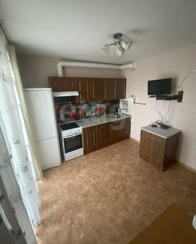 1-к квартира, на длительный срок, 40м2, 8/17 этаж