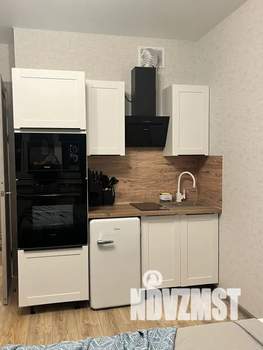 Студия квартира, посуточно, 22м2, 13/25 этаж