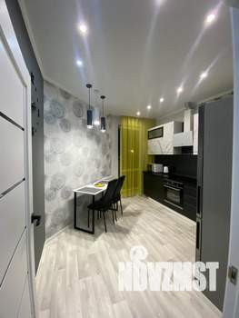 1-к квартира, посуточно, 40м2, 3/25 этаж