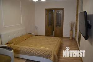 1-к квартира, посуточно, 55м2, 15/17 этаж