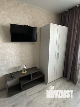 Студия квартира, посуточно, 27м2, 23/25 этаж