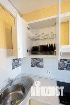 Студия квартира, посуточно, 45м2, 13/17 этаж