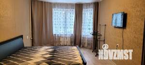 2-к квартира, посуточно, 64м2, 1/17 этаж