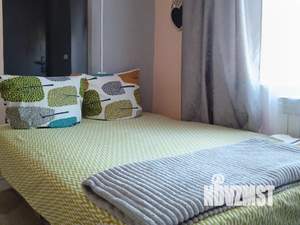 1-к квартира, посуточно, 37м2, 1/2 этаж