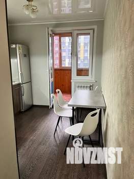 1-к квартира, посуточно, 38м2, 13/18 этаж