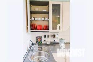 2-к квартира, посуточно, 68м2, 9/16 этаж