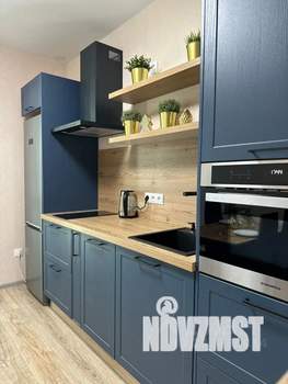 1-к квартира, посуточно, 42м2, 15/25 этаж